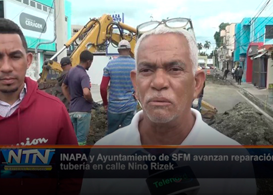 INAPA y Ayuntamiento de SFM avanzan reparación tubería en calle Nino Rizek