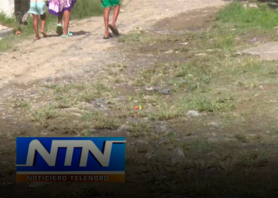 Denuncian condiciones de calles en Estancia Las Colinas