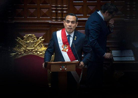 Presidente de Perú pide poderes para luchar contra el crimen tras protestas en Lima