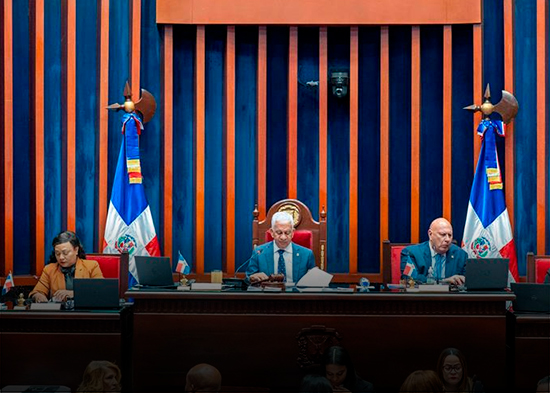 Desde el teletrabajo al acoso laboral: los principales cambios de la reforma aprobada por el Senado