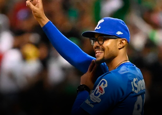 Los Mets ascienden a Gilbert Gómez desde clase "A" avanzada a Grandes Ligas como coach de primera base y jardineros