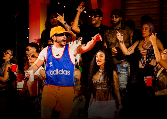 Bad Bunny concluye su estadía en RD con invitados especiales a su “Casita” y un corazón agradecido