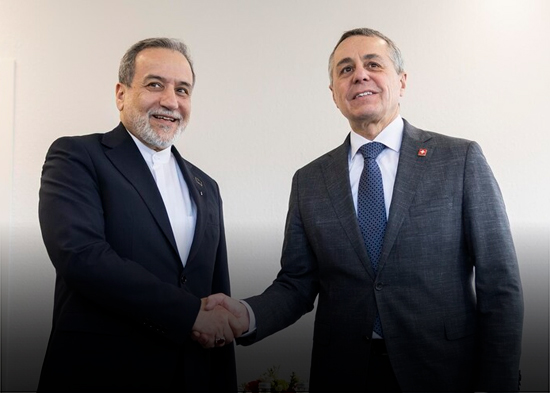 La vía de la diplomacia se mantiene abierta tras negociaciones EE. UU. -Irán