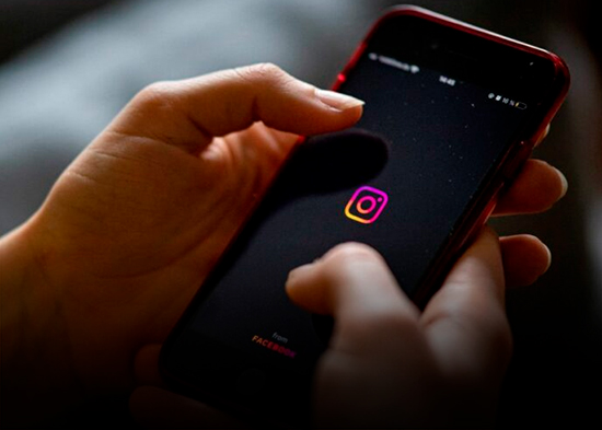 Instagram notificará a padres si sus hijos buscan contenido sobre suicidio o autolesiones