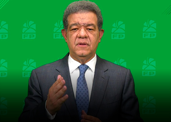 Leonel a Abinader: “El país no necesita discursos, sino soluciones”