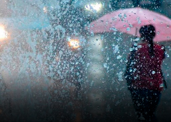 Lluvias se intensifican esta tarde: alertan por tormentas, granizo y fuertes vientos