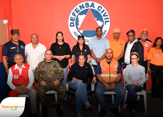 Gobernadora encabeza reunión preventiva ante lluvias en Duarte