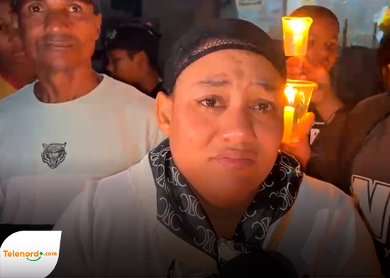 Estallan protestas en sectores de SFM tras encendido de velas por muerte del joven Ángel Manuel Luna